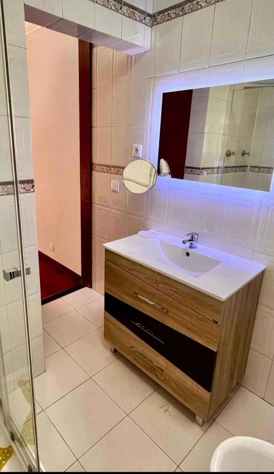 Apartamento Quarto Boa Localizacao Com Cozinha E Casa De Banho Costa da Costa da Caparica Exterior foto