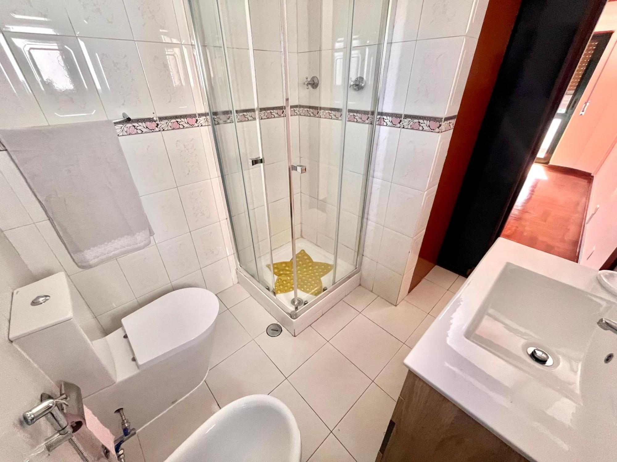 Apartamento Quarto Boa Localizacao Com Cozinha E Casa De Banho Costa da Costa da Caparica Exterior foto